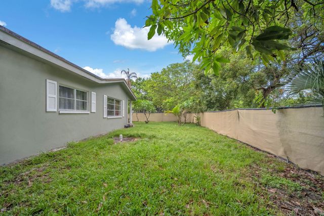 461 NW 17TH Place, Fort Lauderdale, FL 33311