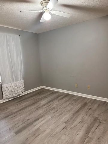 305 Johns Turn Trail, Lexington, KY 40514