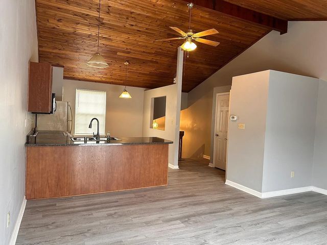 305 Johns Turn Trail, Lexington, KY 40514