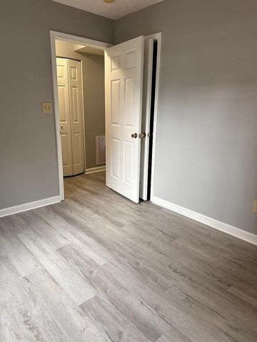 305 Johns Turn Trail, Lexington, KY 40514