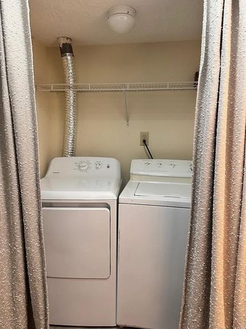 305 Johns Turn Trail, Lexington, KY 40514