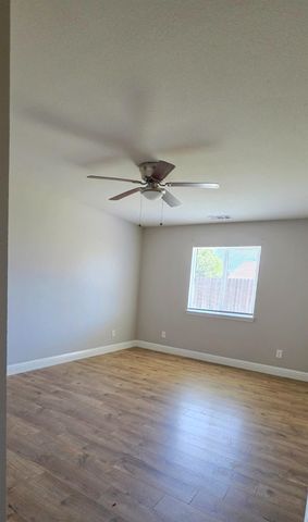 2018 Old River Ct, Stockton, CA 95206