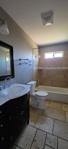 2018 Old River Ct, Stockton, CA 95206