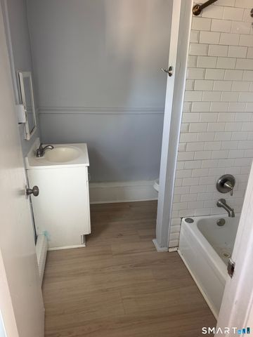 16 Fourth Street, Waterbury, CT 06708