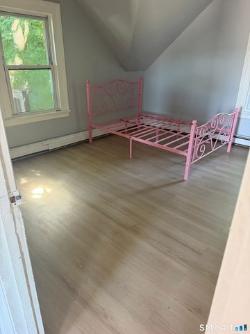 16 Fourth Street, Waterbury, CT 06708