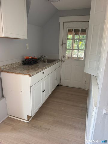 16 Fourth Street, Waterbury, CT 06708