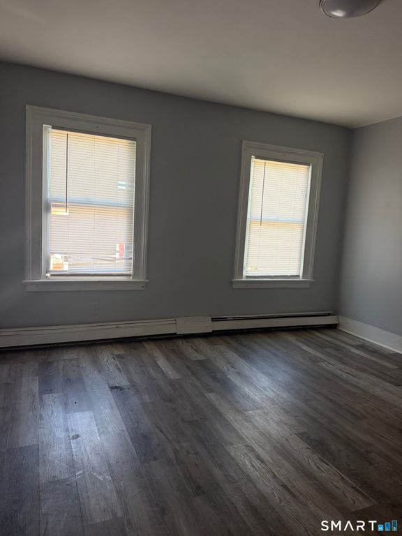 16 Fourth Street, Waterbury, CT 06708