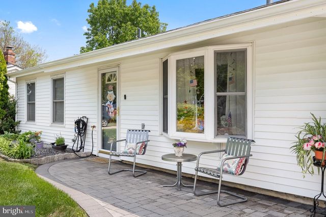 22 ARCTURUS DR, Sewell, NJ 08080