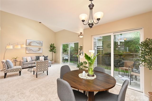 2001 120th Place SE #7-101, Everett, WA 98208