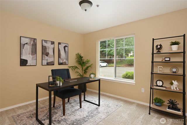 2001 120th Place SE #7-101, Everett, WA 98208