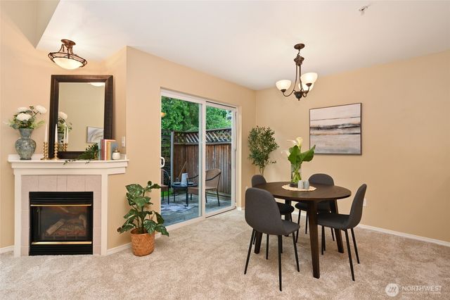 2001 120th Place SE #7-101, Everett, WA 98208