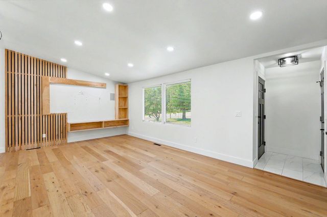 235 W Waitt, Rose Hill, KS 67133