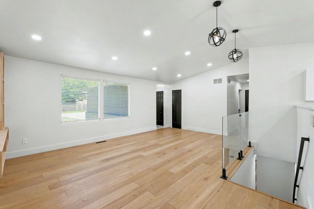 235 W Waitt, Rose Hill, KS 67133