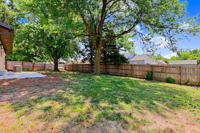 235 W Waitt, Rose Hill, KS 67133