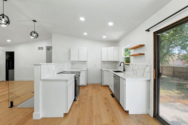 235 W Waitt, Rose Hill, KS 67133