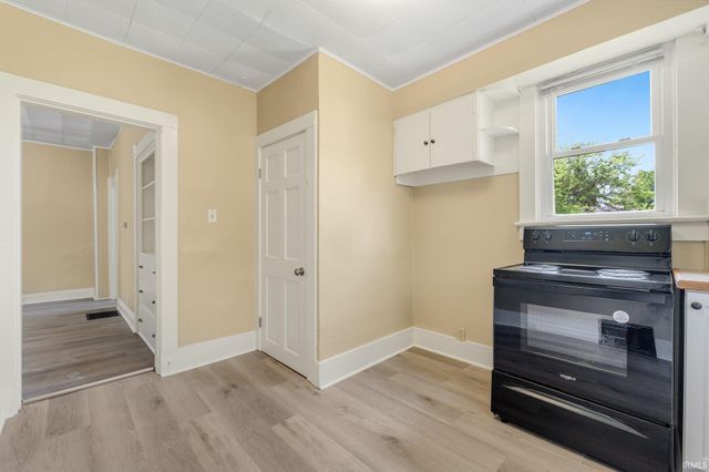 1302 Huestis Avenue, Fort Wayne, IN 46807