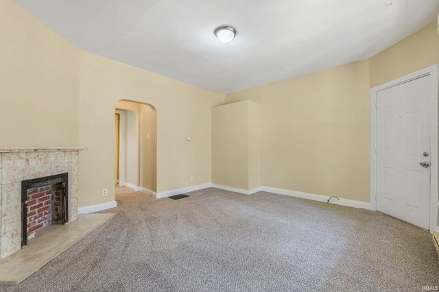 1302 Huestis Avenue, Fort Wayne, IN 46807