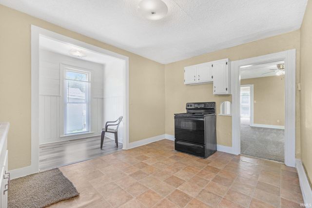 1302 Huestis Avenue, Fort Wayne, IN 46807