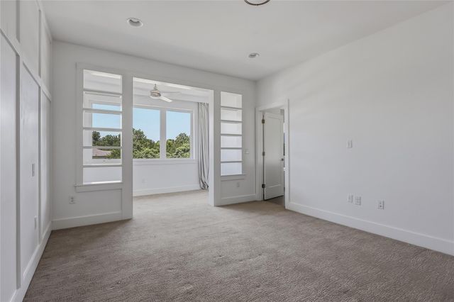 5006 Pecan Springs RD 3, Austin, TX 78723