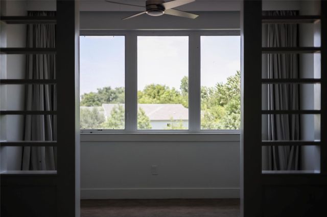 5006 Pecan Springs RD 3, Austin, TX 78723
