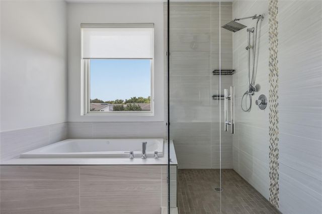 5006 Pecan Springs RD 3, Austin, TX 78723