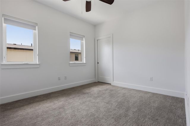5006 Pecan Springs RD 3, Austin, TX 78723