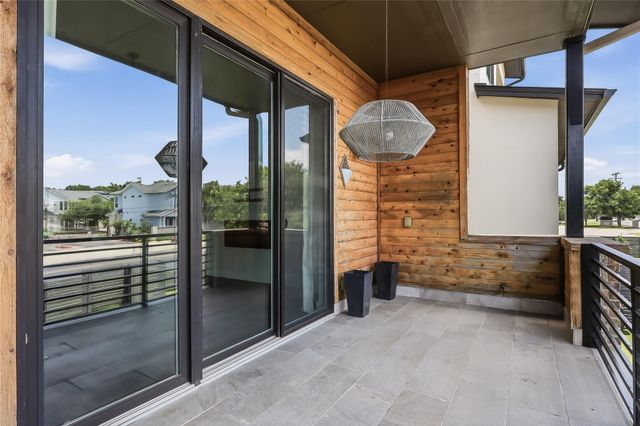 5006 Pecan Springs RD 3, Austin, TX 78723