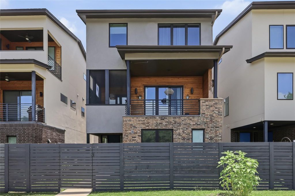 5006 Pecan Springs RD 3, Austin, TX 78723