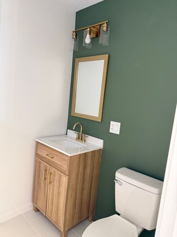 960 E 167th Street, South Holland, IL 60473