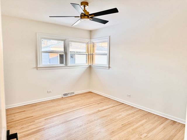 960 E 167th Street, South Holland, IL 60473