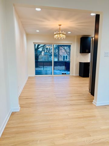 960 E 167th Street, South Holland, IL 60473