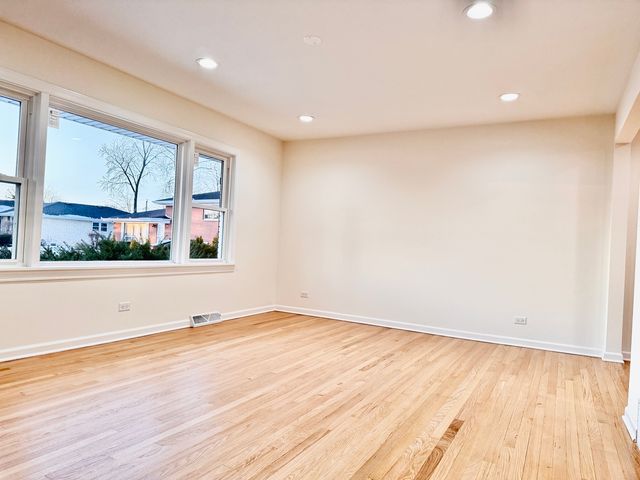 960 E 167th Street, South Holland, IL 60473