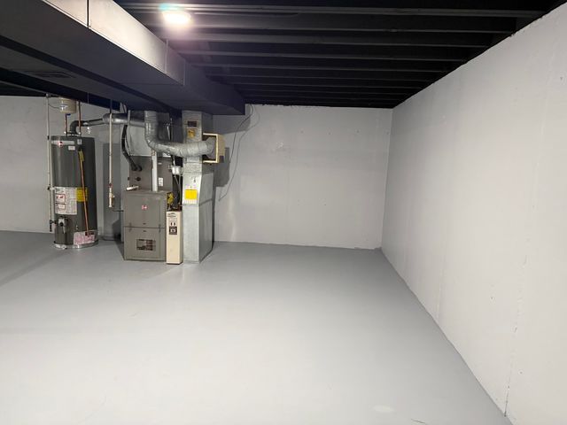 960 E 167th Street, South Holland, IL 60473