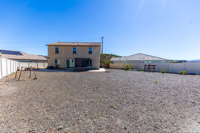 41302 Vintner, Lake Elsinore, CA 92532