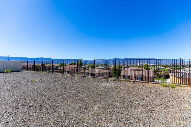 41302 Vintner, Lake Elsinore, CA 92532