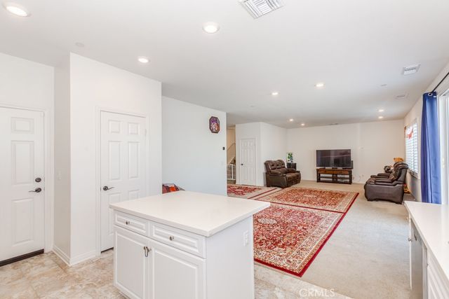 41302 Vintner, Lake Elsinore, CA 92532