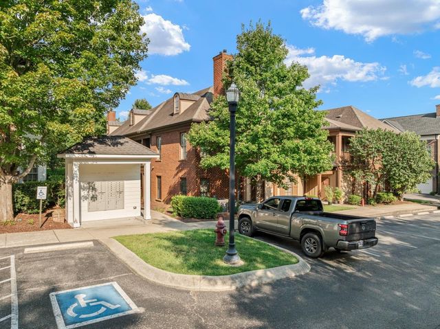 311 Grant Park Dr, Franklin, TN 37067