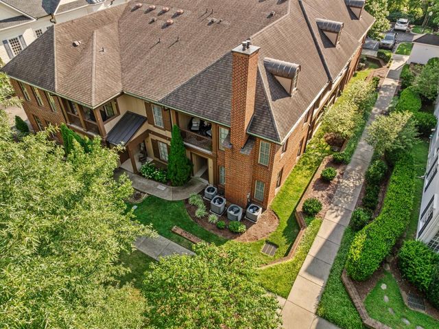 311 Grant Park Dr, Franklin, TN 37067