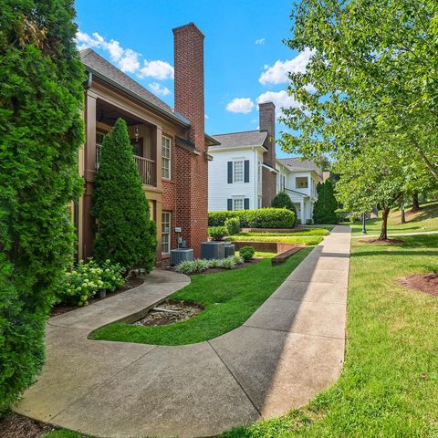 311 Grant Park Dr, Franklin, TN 37067