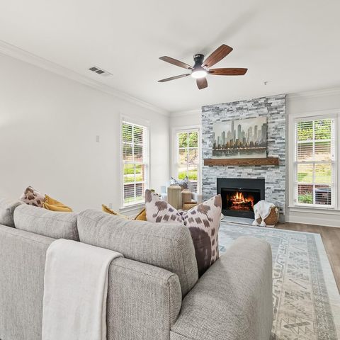 311 Grant Park Dr, Franklin, TN 37067