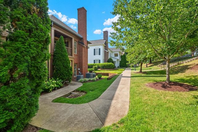 311 Grant Park Dr, Franklin, TN 37067
