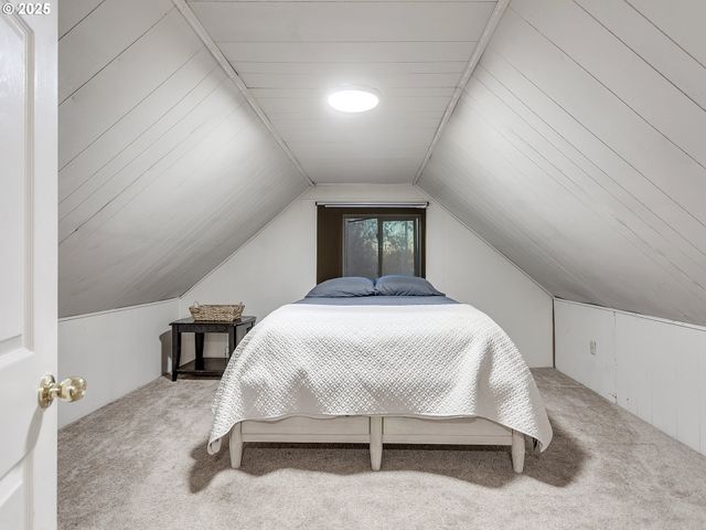 299 Sw 3RD Ave, Canby, OR 97013