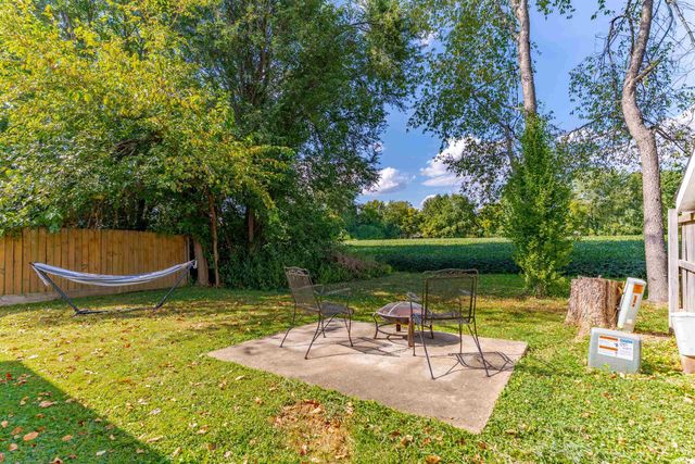 1703 Green Castle Drive, Evansville, IN 47715