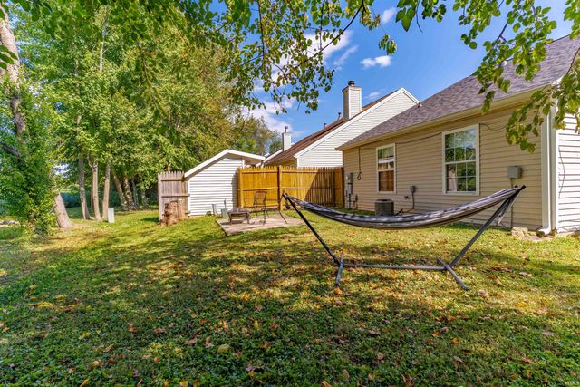1703 Green Castle Drive, Evansville, IN 47715