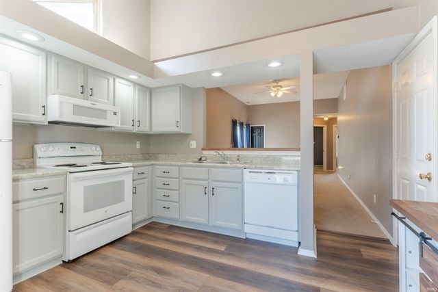 1703 Green Castle Drive, Evansville, IN 47715