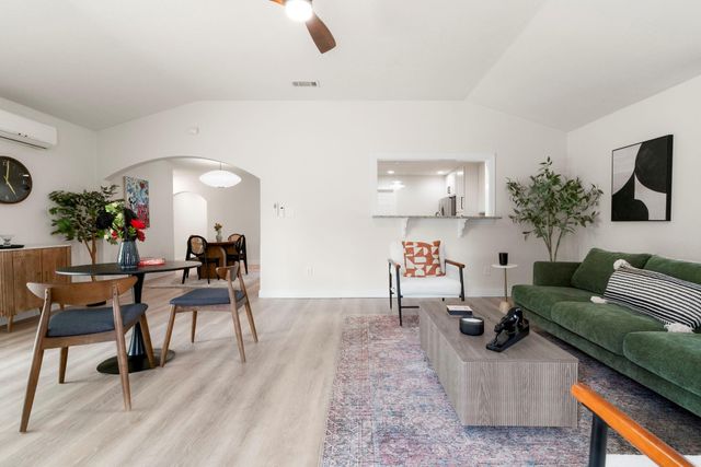 5313 Wellington DR, Austin, TX 78723