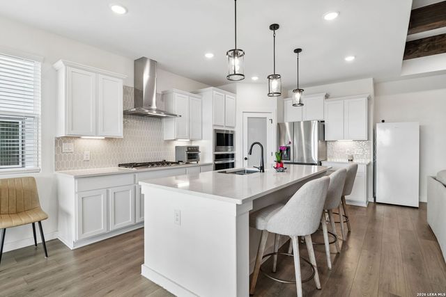 16559 Rosemary Rdg, Elmendorf, TX 78112
