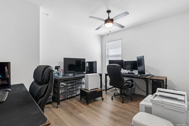 16559 Rosemary Rdg, Elmendorf, TX 78112
