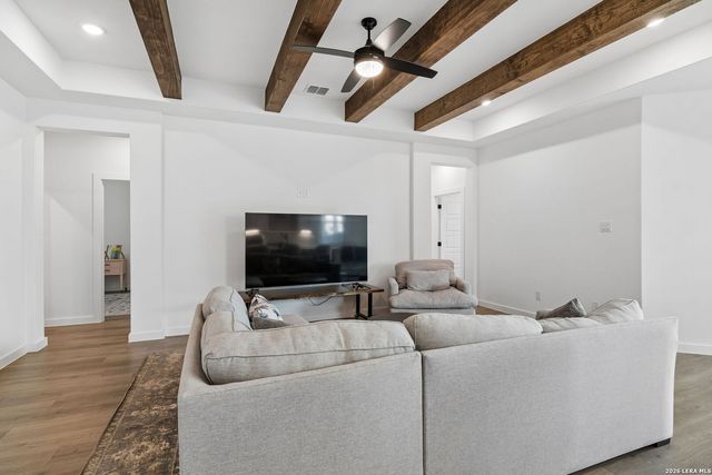 16559 Rosemary Rdg, Elmendorf, TX 78112