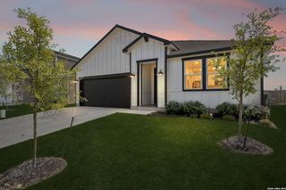 16559 Rosemary Rdg, Elmendorf, TX 78112